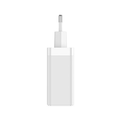 NOVANL ProCharge Ultra 65W GaN 2xUSB-C & USB-A (Drievoudige Poort) Adapter