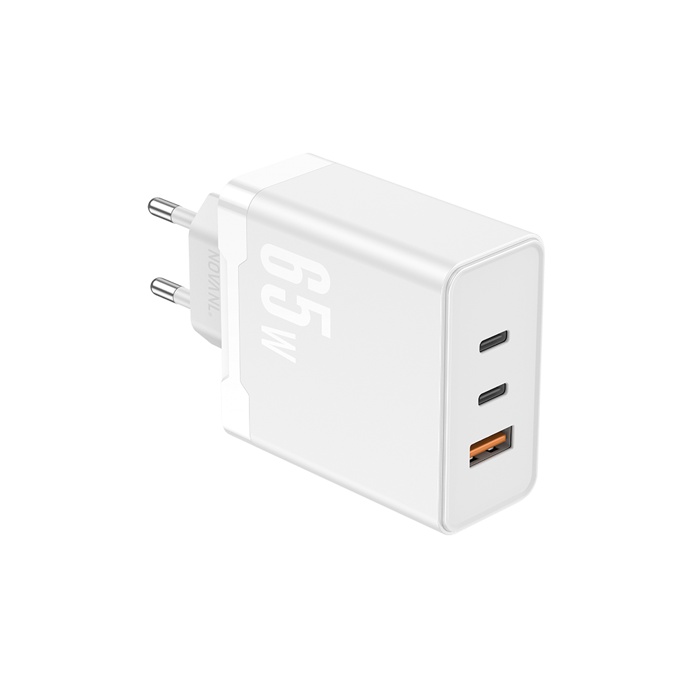 NOVANL ProCharge Ultra 65W GaN 2xUSB-C & USB-A (Drievoudige Poort) Adapter